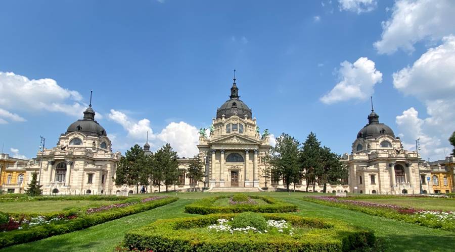 Der Stadtpark (Városliget) - Highlight in Budapes
