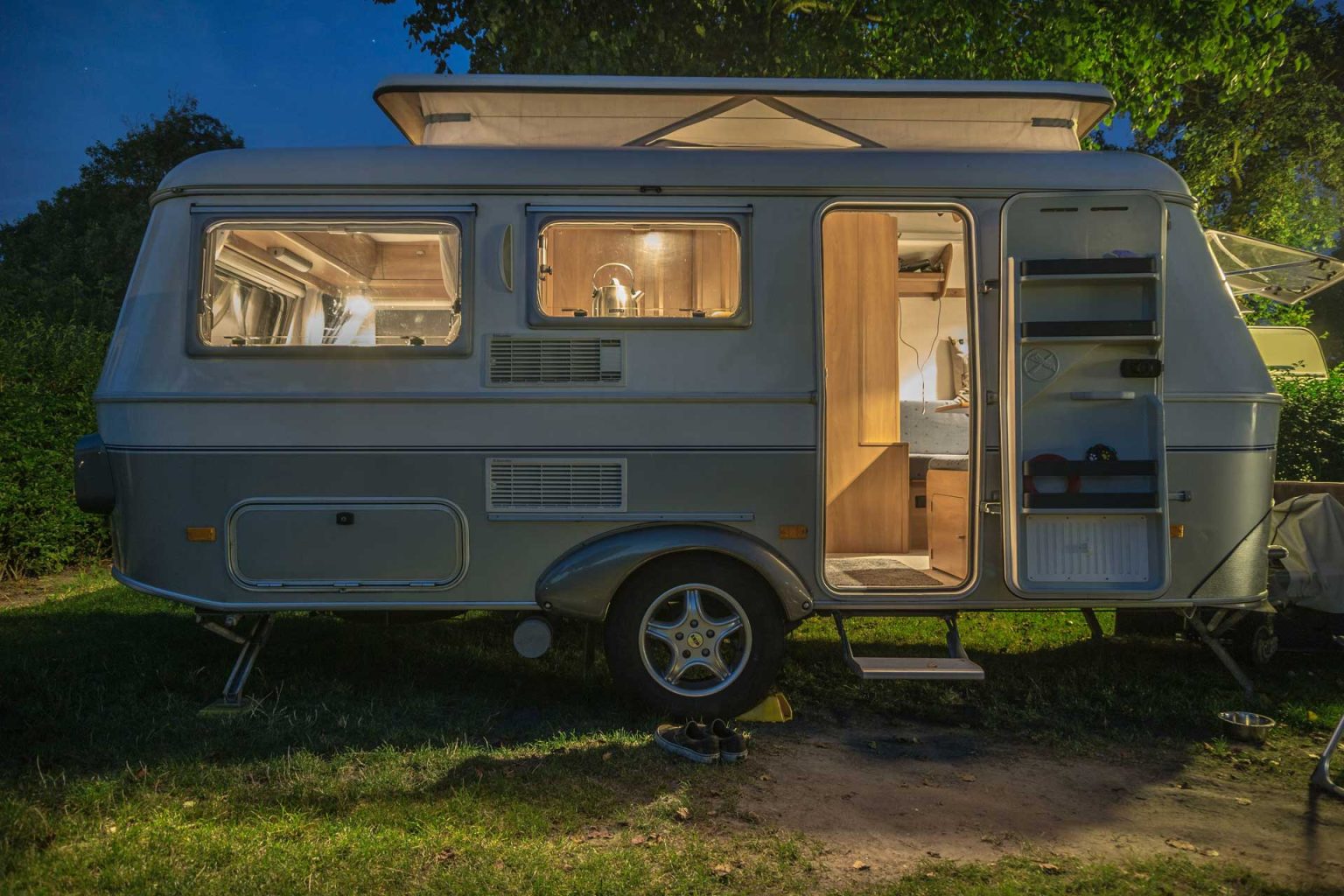 Trhalter Fr Wohnmobil