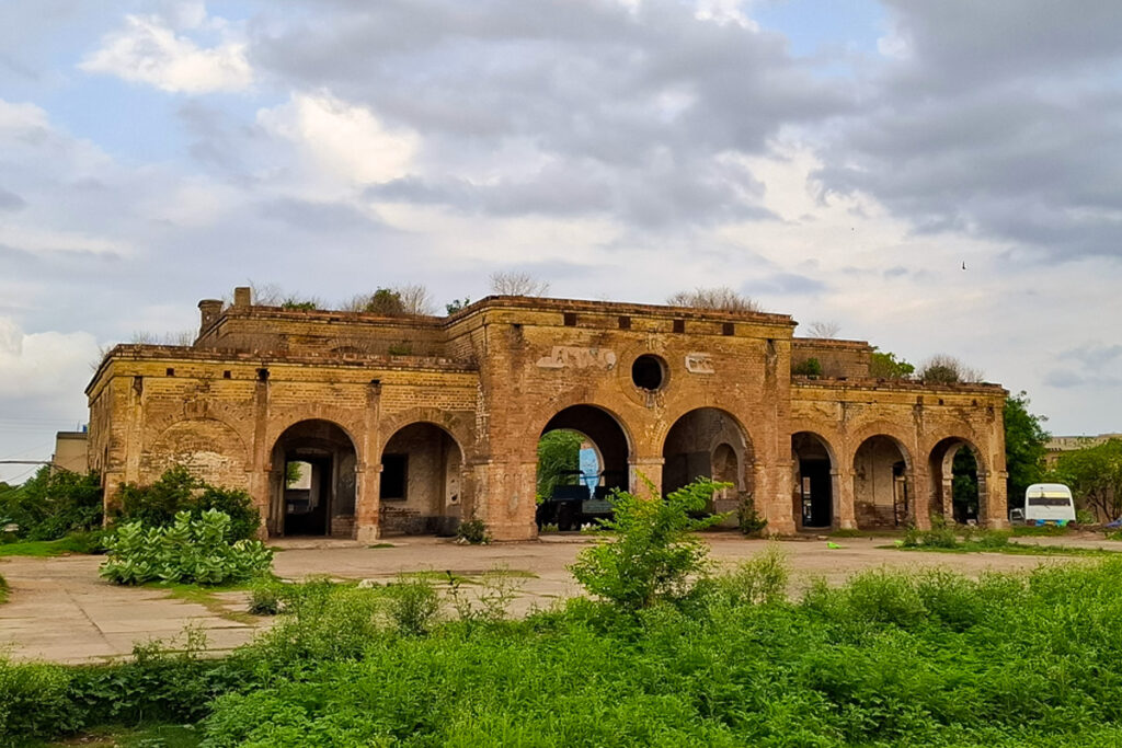 Chakwal entdecken: Eine stille Stadt mit lauten Geschichten