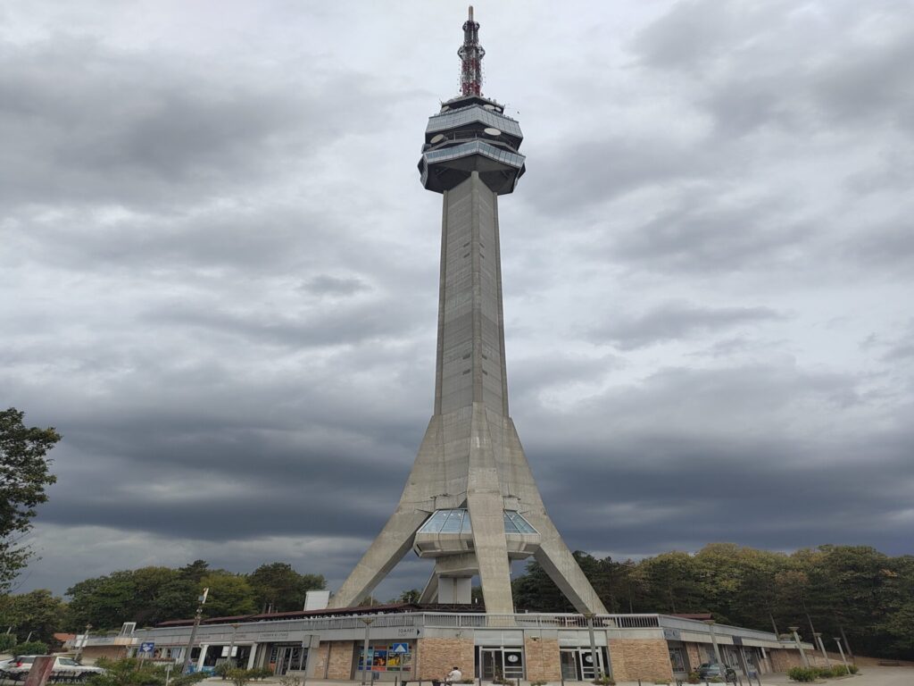 Avala Fernsehrturm Belgrad